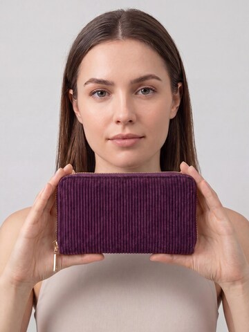 MILLYMILK® Wallet 'FONDO LARGE' in Purple: front