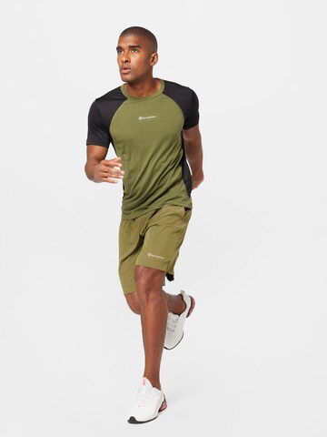 Champion Authentic Athletic Apparel Regular Sportshorts in Grün