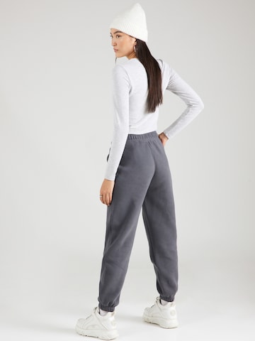 Abercrombie & Fitch Tapered Trousers 'ESSENTIAL SUNDAY' in Grey