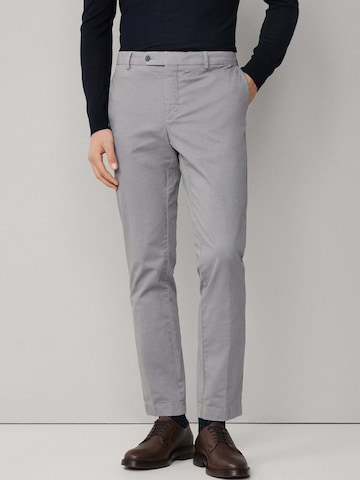 Hackett London Slimfit Chino 'Kensington' in Grijs: voorkant