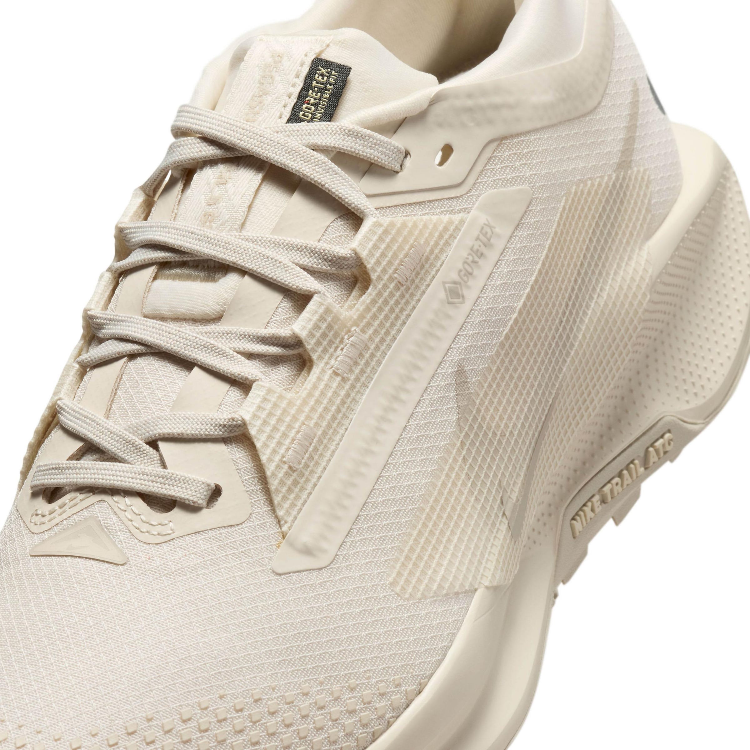 NIKE Running Shoes 'PegasusTrail 5' in Beige
