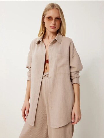 Completo pantalone di Happiness İstanbul in beige
