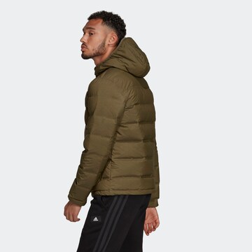ADIDAS SPORTSWEAR Jacke 'Helionic' in Grün