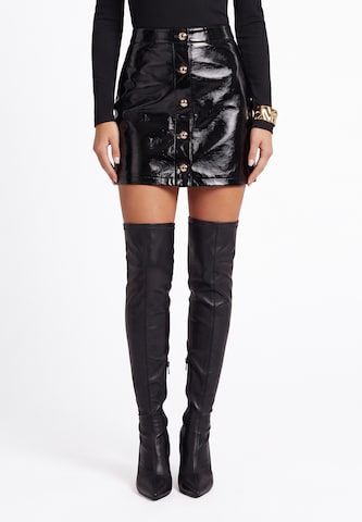 faina Skirt in Black: front
