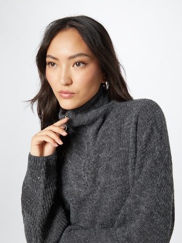 ICHI Sweater in Grey