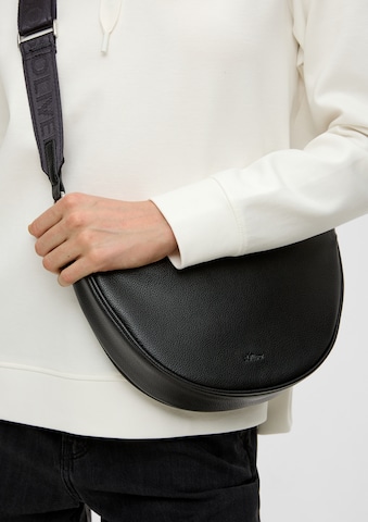 s.Oliver Crossbody bag in Black