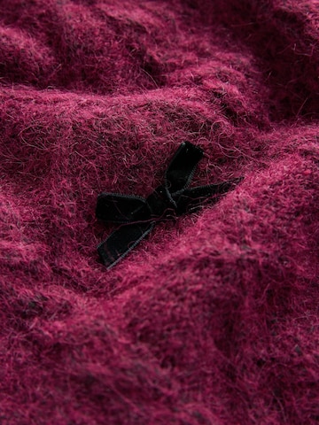 Next Sweater in Red