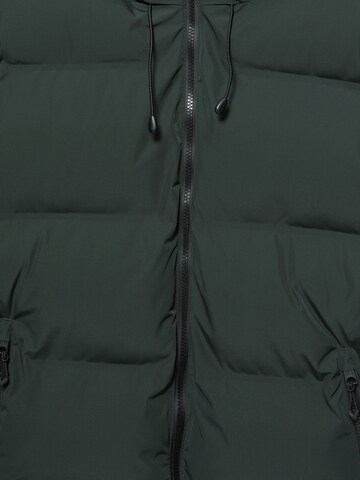 Pull&Bear Winter jacket in Black