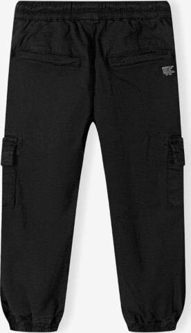 Effilé Pantalon MINOTI en noir