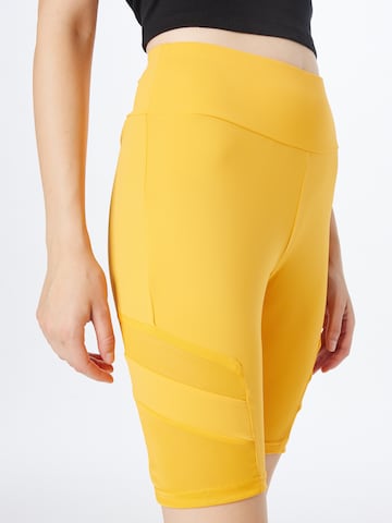 Urban Classics Skinny Leggings - sárga