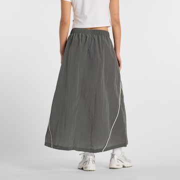 Jupe 'Sport Legacy Skirt' new balance en gris