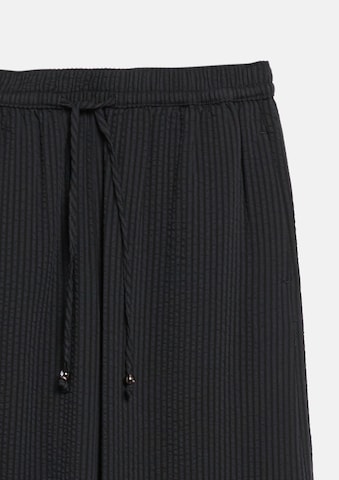s.Oliver Wide Leg Hose in Schwarz