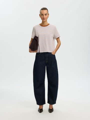 SELECTED - Camiseta 'SLFEssential' en marrón