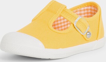 Pisamonas First-step shoe in Yellow: front
