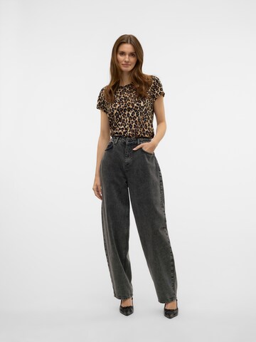 Loosefit Jeans 'VMOLLIE' di VERO MODA in grigio