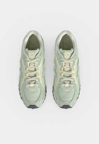 new balance Sneaker '204' in Grün