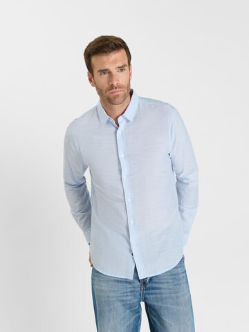 Le Temps Des Cerises Regular fit Overhemd in Blauw: voorkant