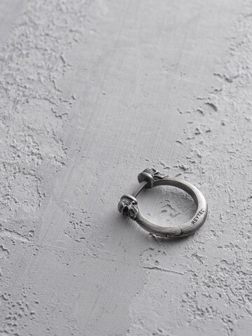 REYTEL - Pendientes 'CUSTODIA' en plata: frente