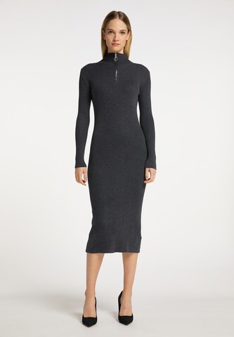 DreiMaster Klassik Knitted dress in Grey