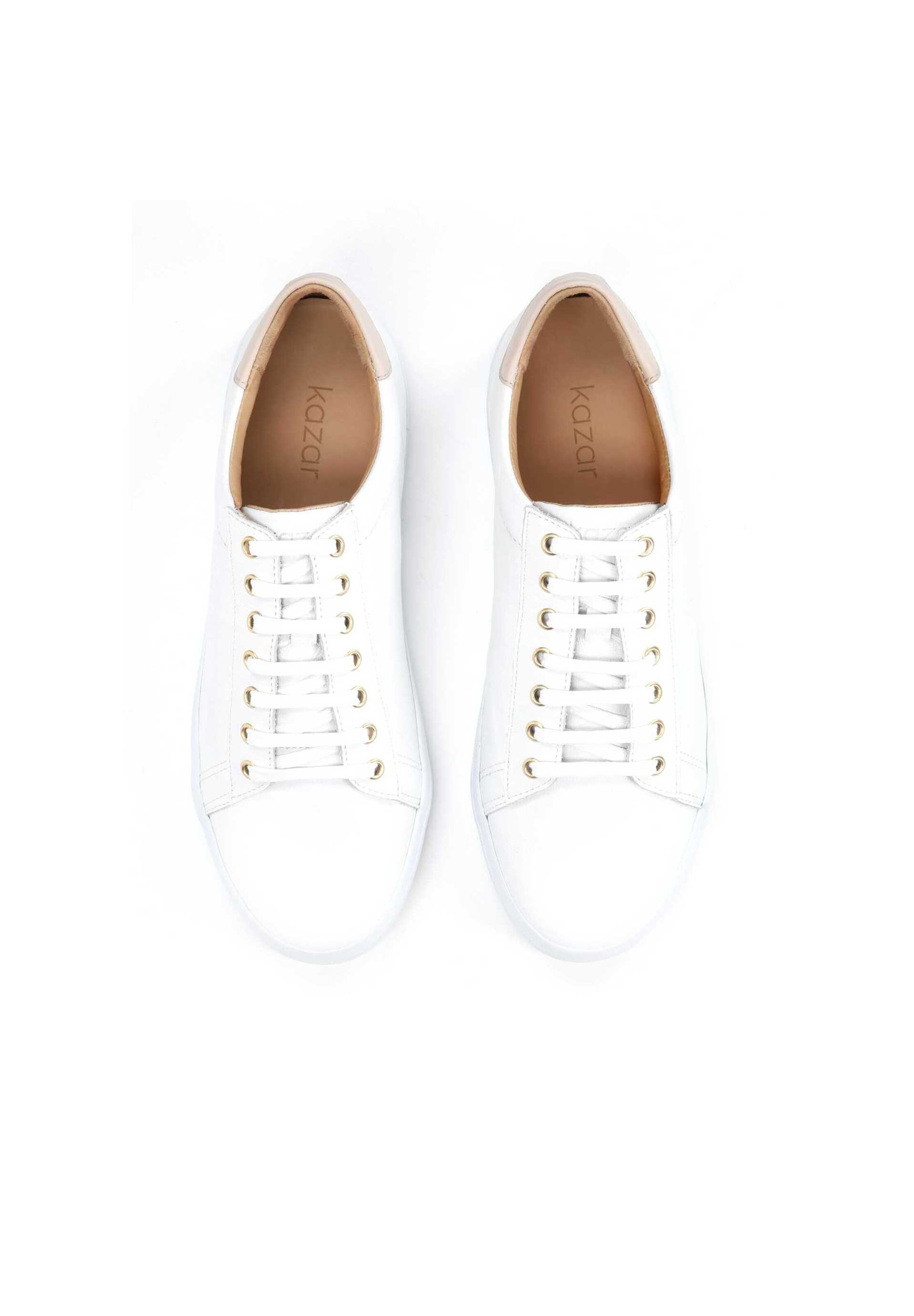 Baskets basses Kazar en blanc