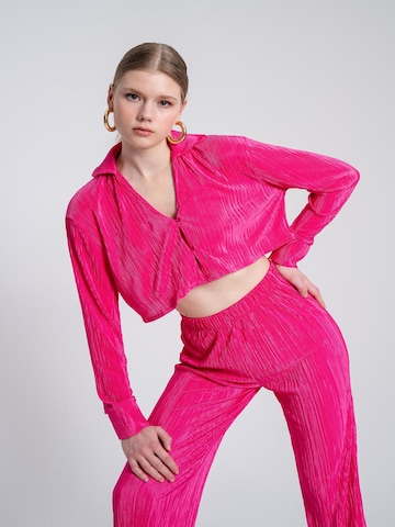 HOLLY LOLLY Zvonové kalhoty Kalhoty – pink