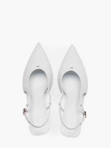 Estro Slingback pumps '026-3' i vit