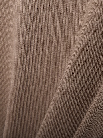 T-shirt Marie Lund en marron