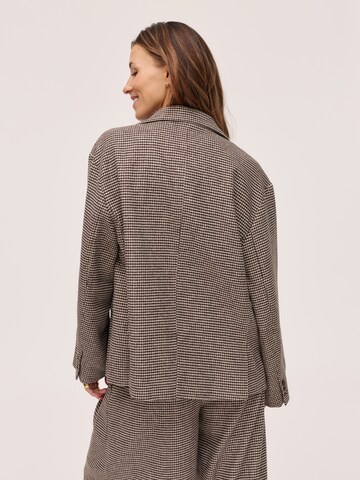 Kamila Šikl Blazer in Braun