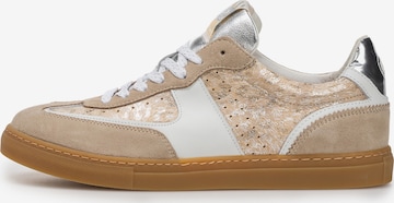 Baskets basses 'Minni 04' Floris van Bommel en beige : devant