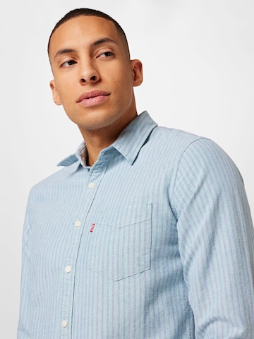 LEVI'S ® - Ajuste regular Camisa 'Sunset 1 Pocket Standard' en azul