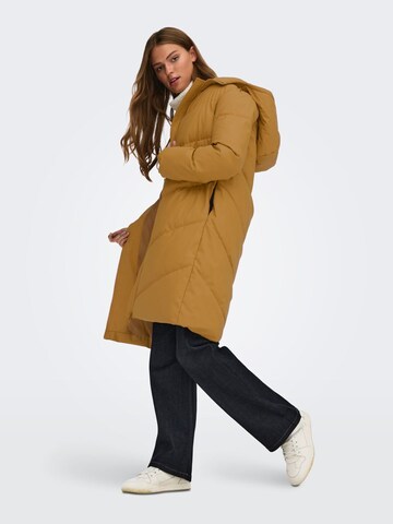 Manteau d’hiver JDY en marron