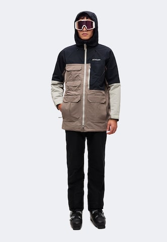 COLUMBIA - Chaqueta deportiva 'Coreshot™' en marrón: frente