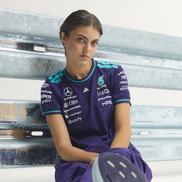Maglia funzionale 'Mercedes - AMG Petronas Formula 1 Team' di ADIDAS PERFORMANCE in lilla