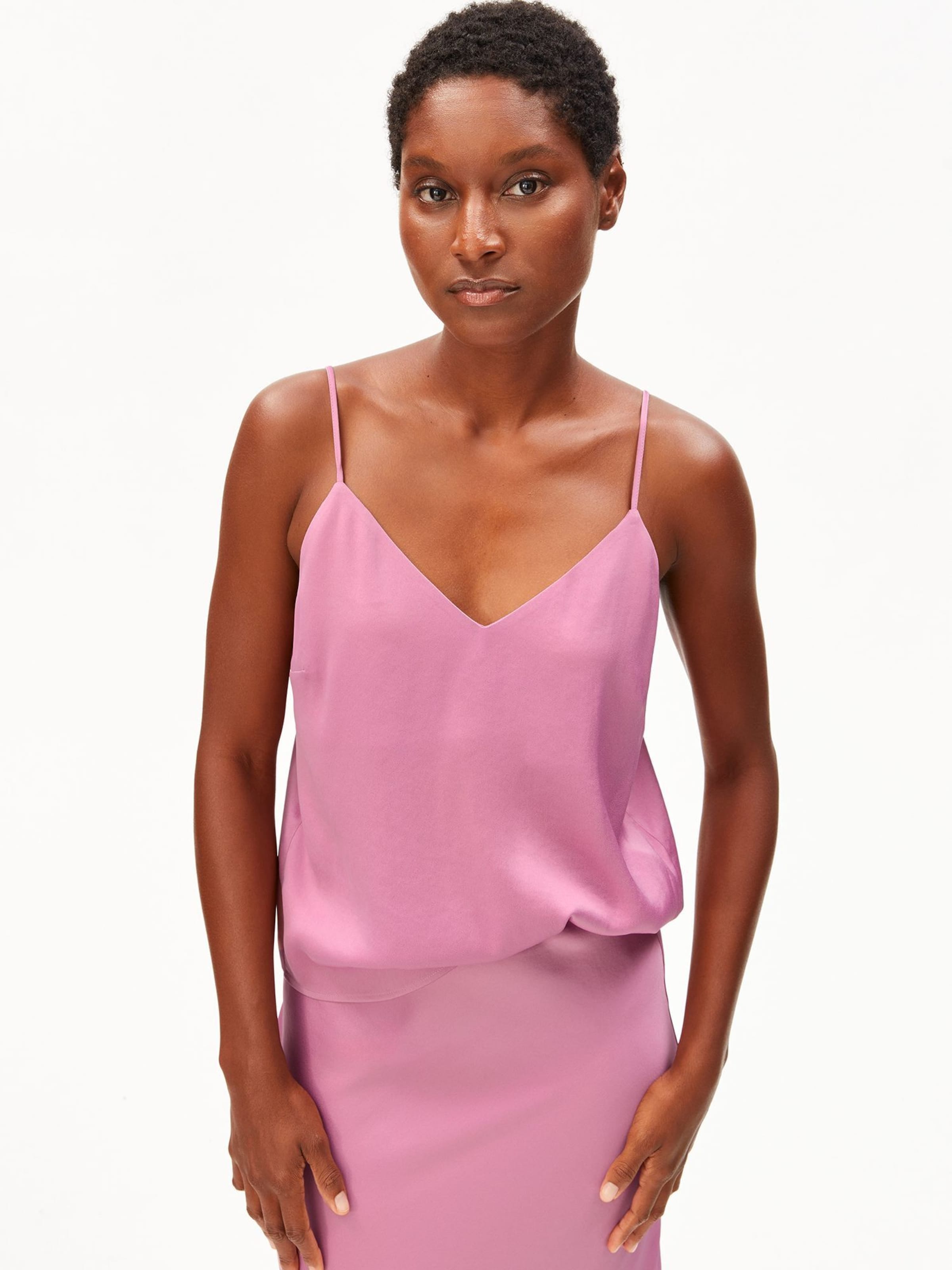 Haut ARMEDANGELS en rose : devant