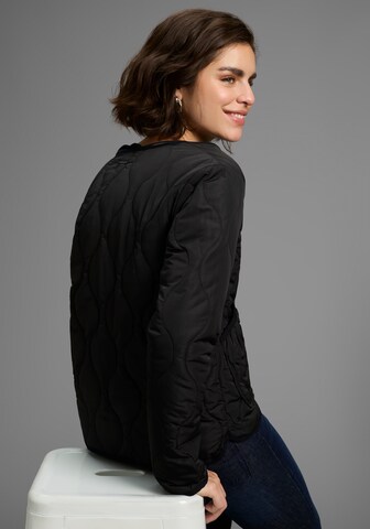 LAURA SCOTT Jacke in Schwarz