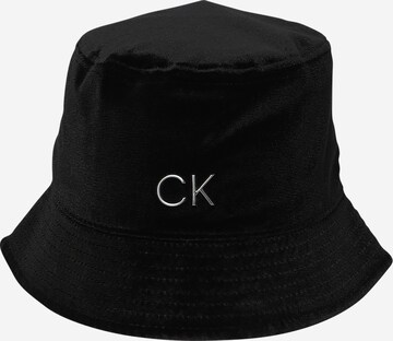 Chapeaux Calvin Klein en noir