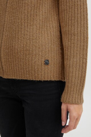 Oxmo Knit Cardigan 'Sal' in Brown