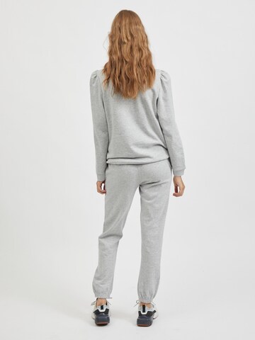 VILA Sweatshirt 'Rustie' in Grey