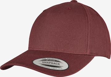 Casquette Flexfit en rouge : devant