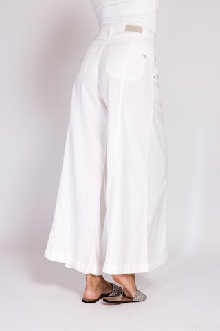 Zhrill Wide leg Pants in White