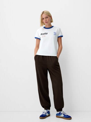 Bershka Tapered Trousers in Brown