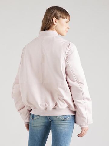 REMAIN Prehodna jakna | roza barva