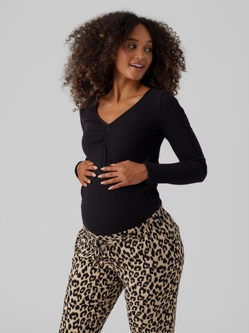 Vero Moda Maternity Shirt 'TYRA' in Zwart: voorkant