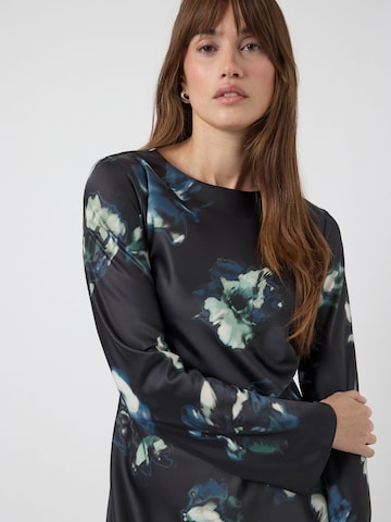 YAS Dress 'YASPella' in Black