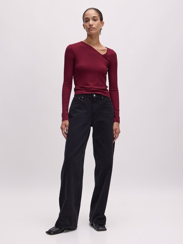 EDITED Shirt 'Rufina' in Red