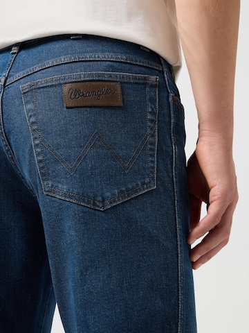 WRANGLER Regular Jeans 'Texas Spruce' in Zwart