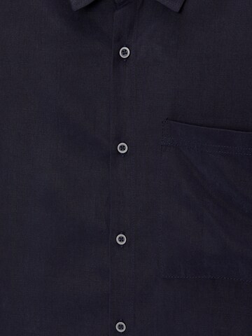 Pull&Bear Comfort Fit Hemd in Blau