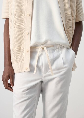 MANGO MAN Slim fit Pleat-Front Pants 'Romelino' in White