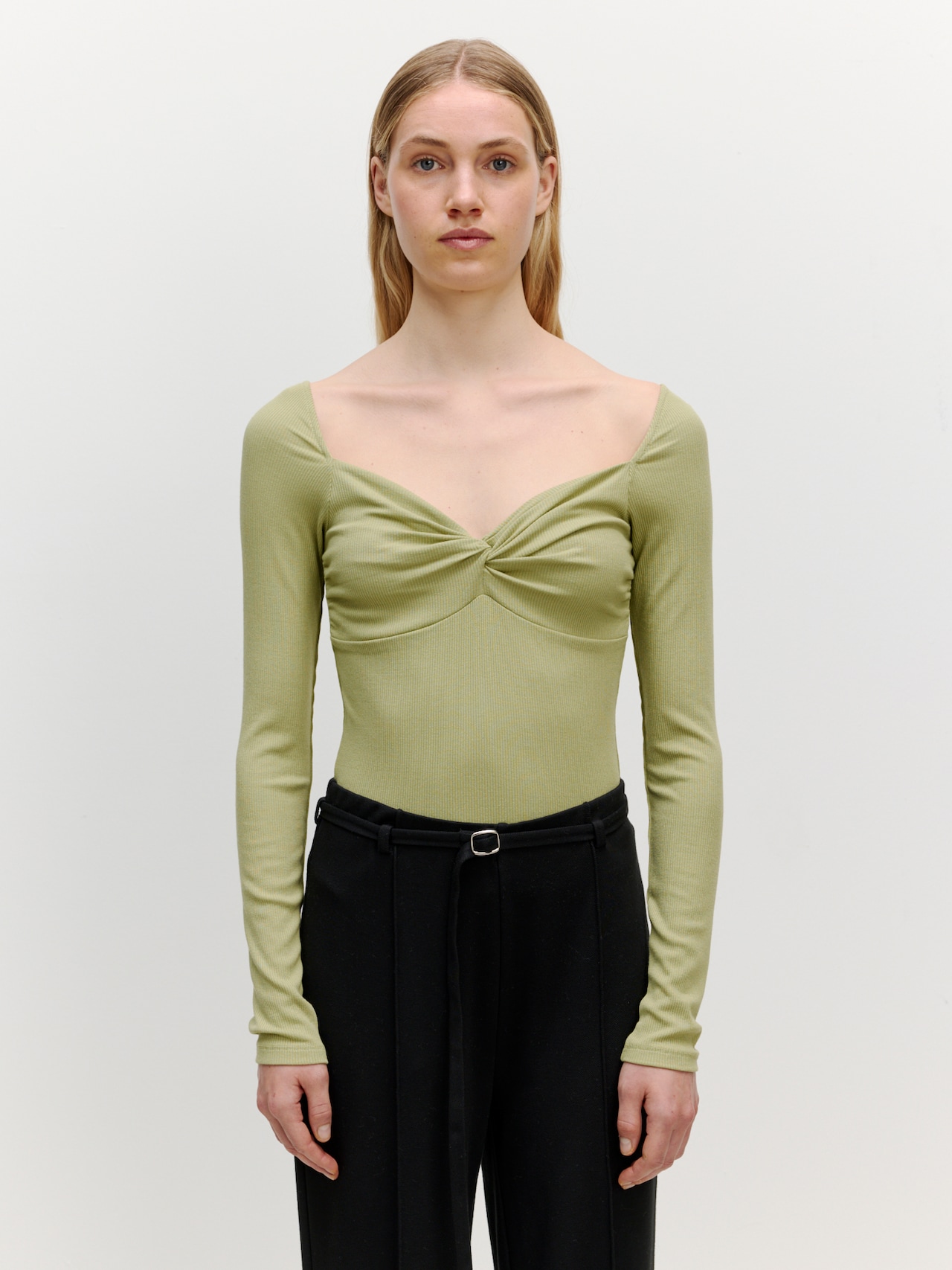 EDITED Camiseta 'Loana' verde