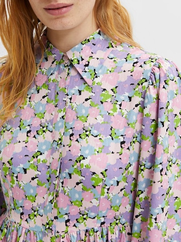 Robe-chemise 'JUDITA' Selected Femme Petite en mélange de couleurs